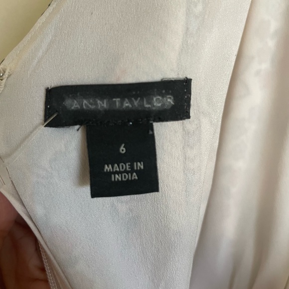 Ann Taylor Scarf Maxi Floral Dress Size 6 - Picture 7 of 7